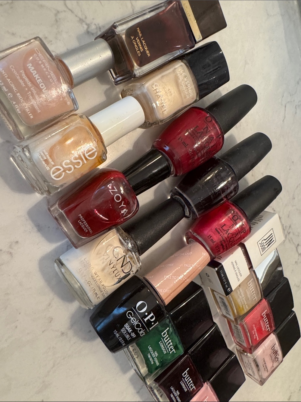 Nail Polishes - Picture 2 of 5